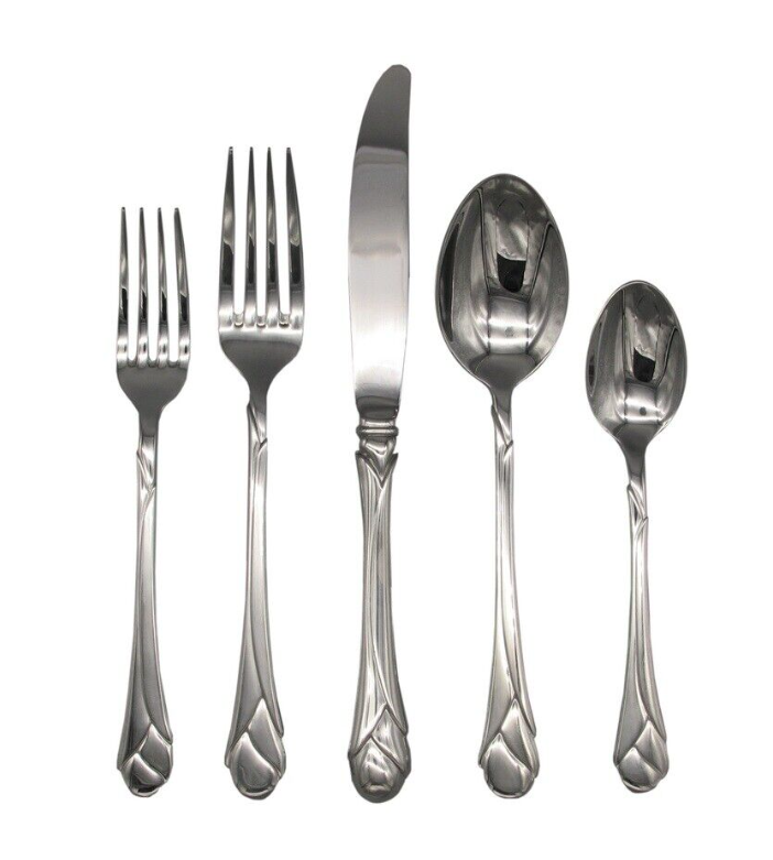 Mikasa Sweet Pea 18/8 Stainless Steel 5pc. Place Setting (Service for One)